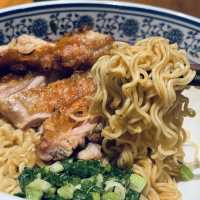 美味的生燒雞扒🐔大雞食堂 (銅鑼灣)