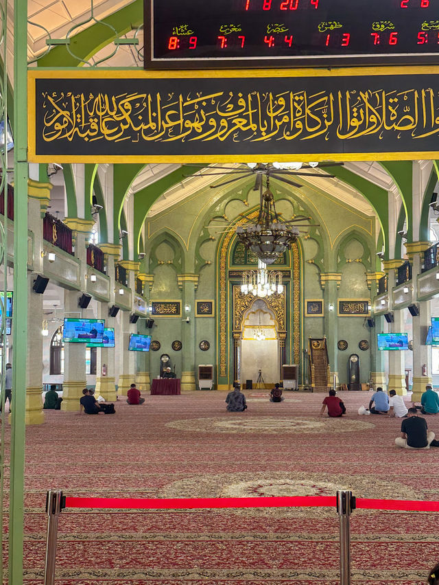 싱가포르에서 가장 큰 모스크, 술탄 모스크 🕌