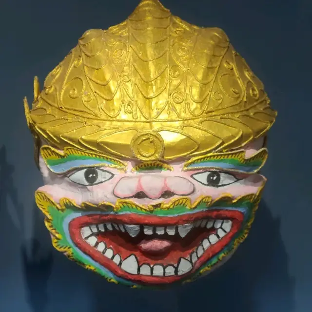 ミャンマーの国宝。