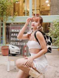 香港🇭🇰奶油綠工業風復古cafe💚