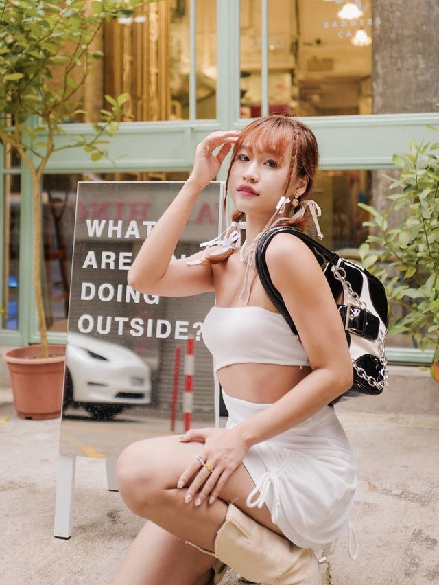 香港🇭🇰奶油綠工業風復古cafe💚