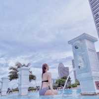 Perfect Poolside Experience with PARKROYAL 🇸🇬