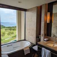 Indulge in luxury and nature at The Ritz-Carlton, Okinawa. Where azure seas meet lush greens, and re