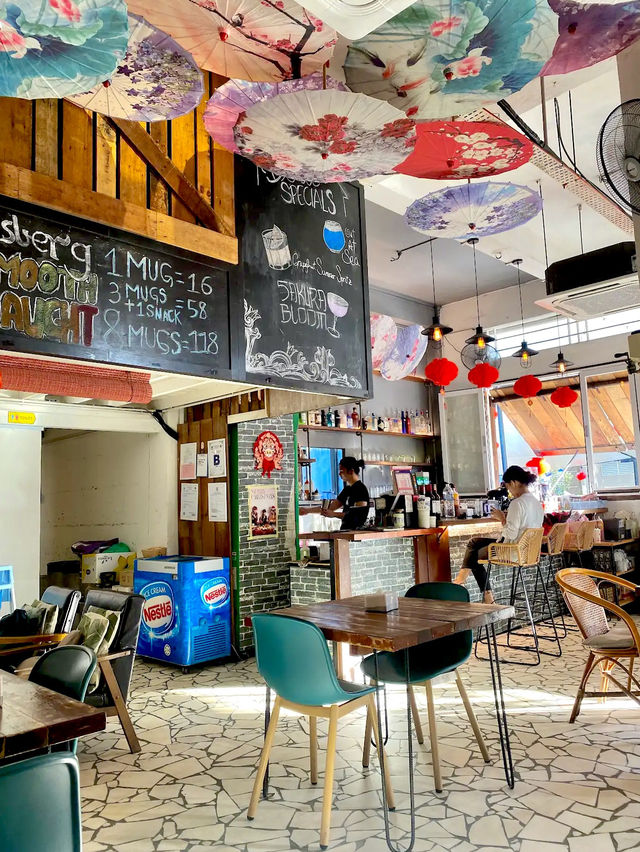 Biru Biru Cafe & Bar