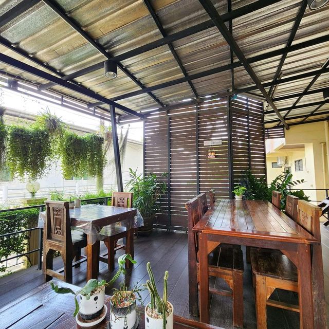 ริทชี่เฮ้าส์ Ritzy House Hote