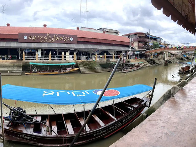 ล่องเรือชมหิ่งห้อย @ตลาดน้ำอัมพวา