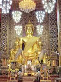 เทศกาลโคมแสนดวงที่เมืองลำพูน