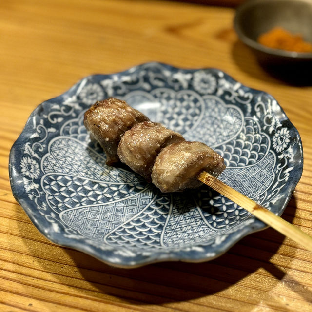 【大阪・長堀橋】名店に選出された焼鳥店「炭火焼鳥 木鶏」