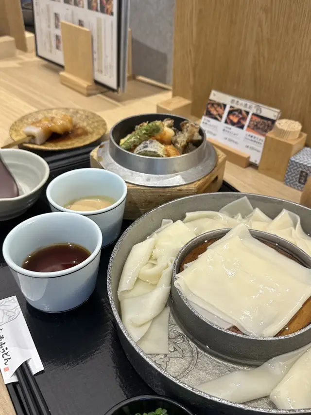 A Perfect Day in Tokyo: Exploring, Eating & Enchanting Views 🗼🇯🇵