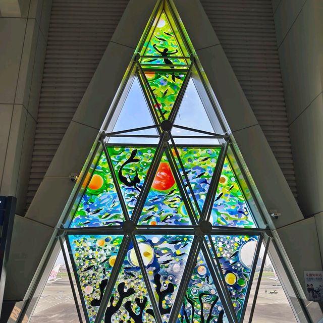 ☆ 高雄小港機場