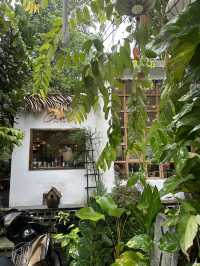 Cam coffee n more คาเฟ่ฮอยอันสุดชิก