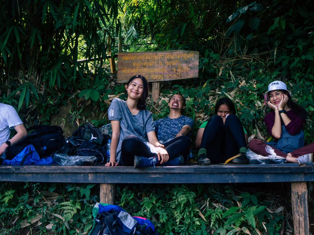 วิวเขาหลวงสุโขทัย จุดกางเต้นท์ที่คนนิยมมา🏔️🌳
