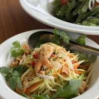 ซีฟู้ดสดๆหลักร้อย ที่ตลาดราไวย์ 