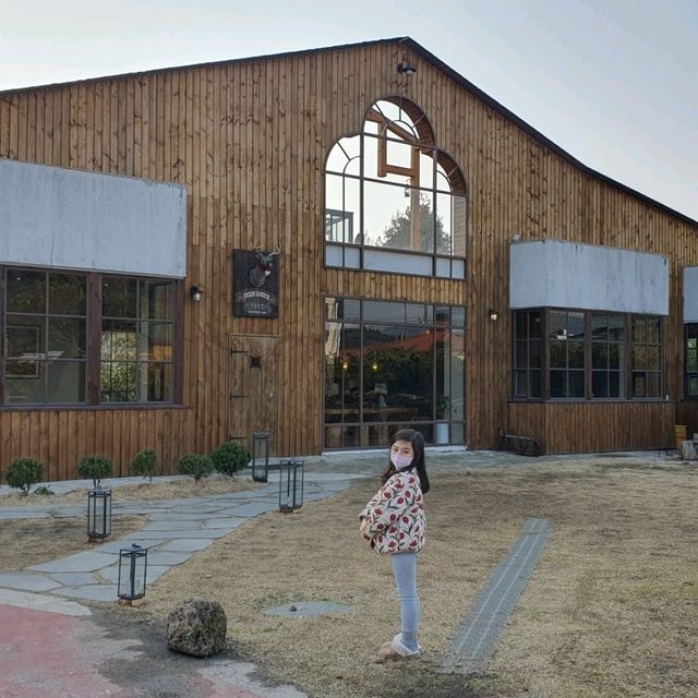 텍사스?멕시코?제주에서 찾은 해외, 친봉산장