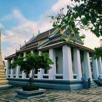 泰國曼谷皇家古跡寺廟景點:Wat Buppharam Worawihan，適合拍照📸打卡休息冥想
