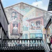 A Local’s Guide to Petaling Street: Food, Art, and Hidden Gems 🇲🇾