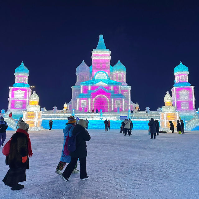 Ice and Snow World ❤️Love among Asia