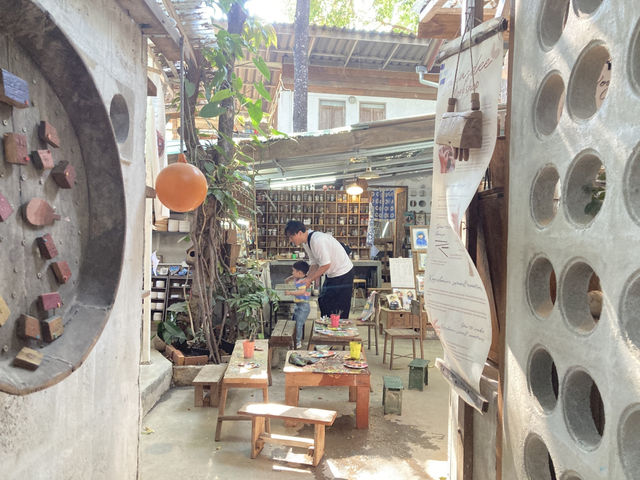 ‘บ้านข้างวัด’ ที่เที่ยวชิค ๆเชียงใหม่