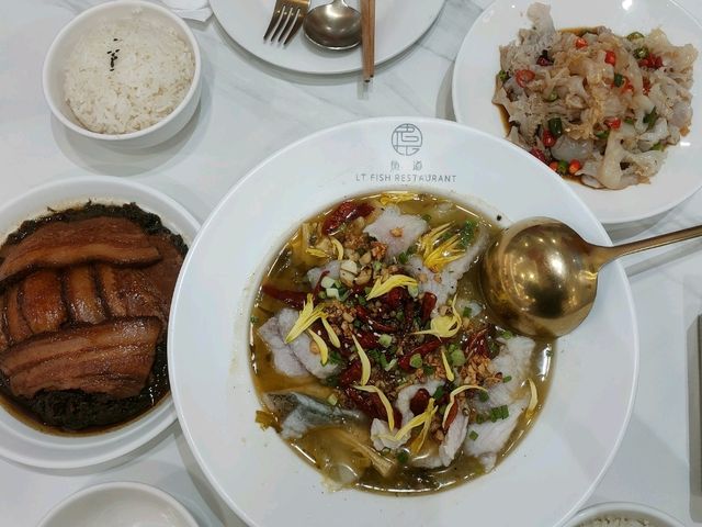 ชิมร้านอาหารจีนสไตล์เสฉวน ที่กำลังเป็นกระแส