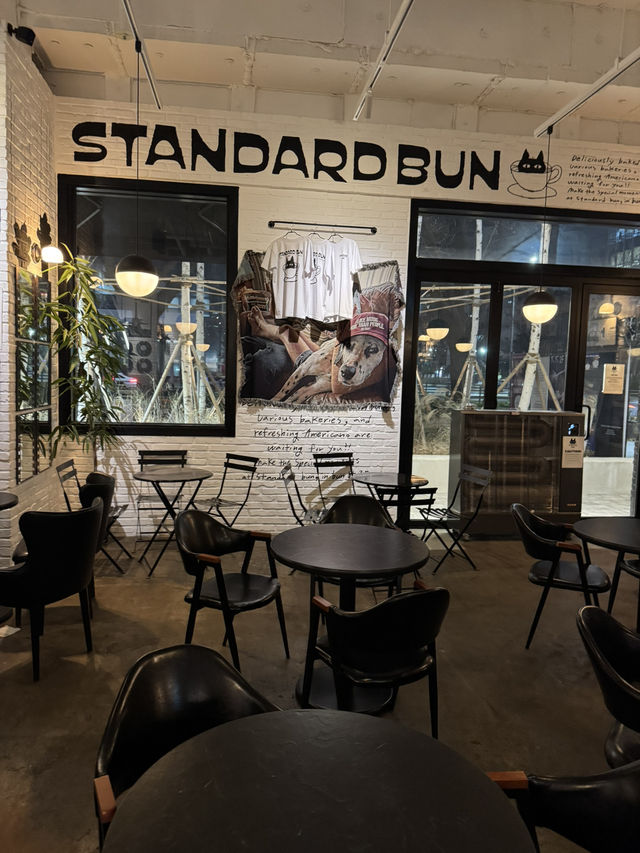 韓国/ソウル【龍山】STANDARD BUN