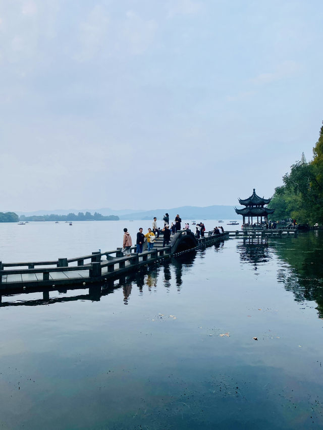 蘇軾筆下之🏞️聖湖🍁美人