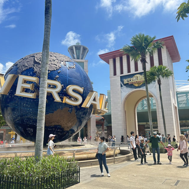 Singapore Unveiled: A Journey Through Modern Wonders & Hidden Gems
