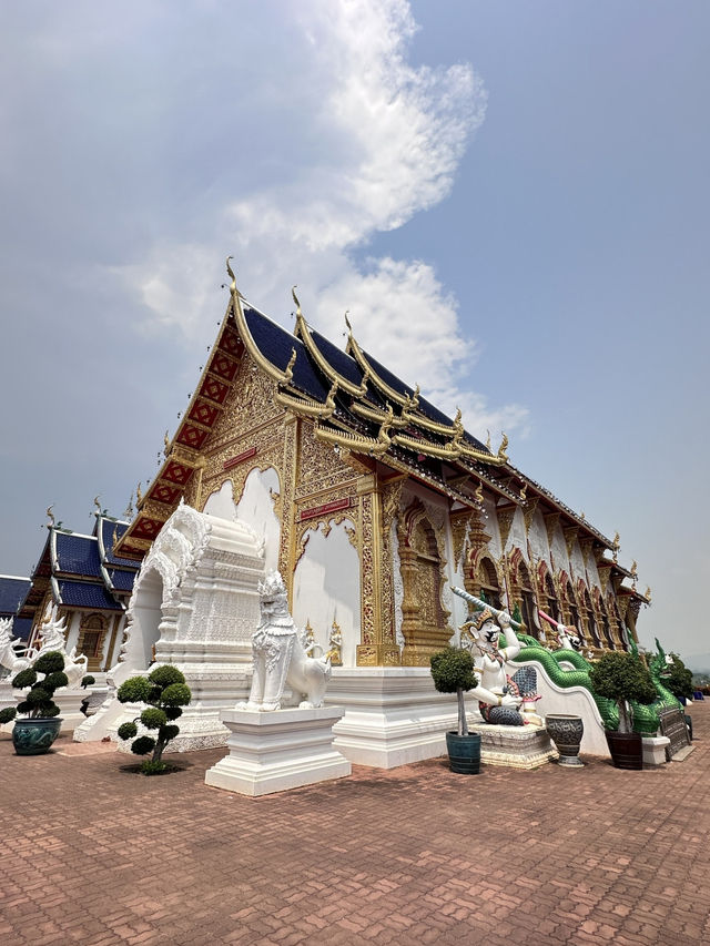 เที่ยววัดสวยเชียงใหม่ ที่วัดบ้านเด่น อ.แม่แตง