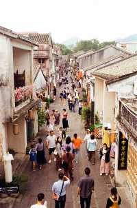 Proudly Historic as a Fortified Ancient Town — The Dapeng Fortress 