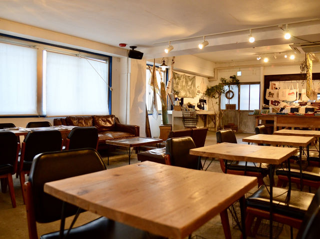 Cozy & Stylish Café – Tegamisha 2nd STORY