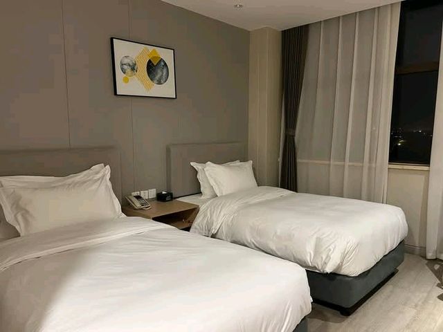 Shanghai Joyful Yard Hotel