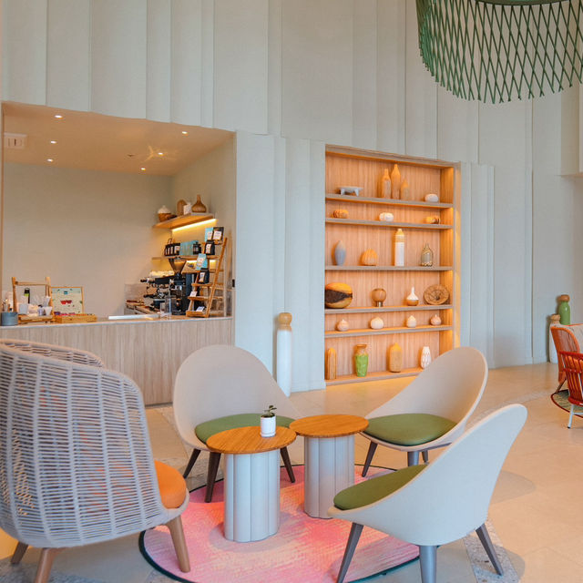 🌊🌴ซัมเมอร์นี้ที่ Mercure Rayong Lomtalay 🌊🌴ซัมเมอร์นี้ที่ Mercure Rayong Lomtalay