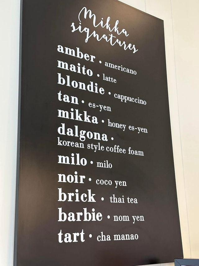 𝒞𝒶𝒻𝑒 ℳ𝒾𝓀𝓀𝒶 🍵🍵