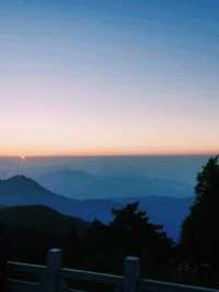中國湖北省著名景點九宮山遊玩攻略行程，美麗雲海日出，適合打卡拍照📸