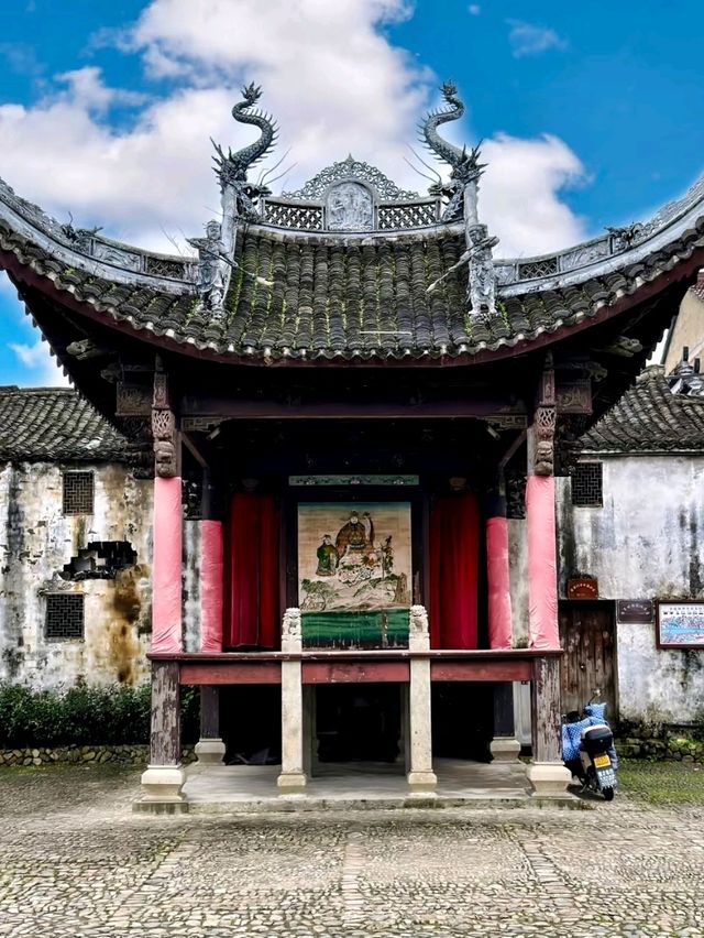 Huatang Village: A Living Echo of Huizhou’s Elegance