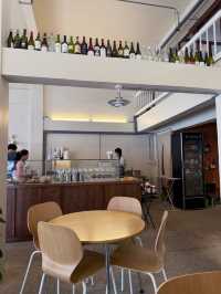 ร้านอาหารเช้าและคาเฟ่ใจกลางเมืองสุพรรณบุรี