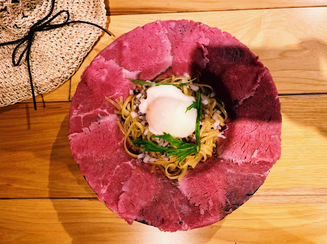 ローストビーフ×パスタの最強タッグ！🍝✨