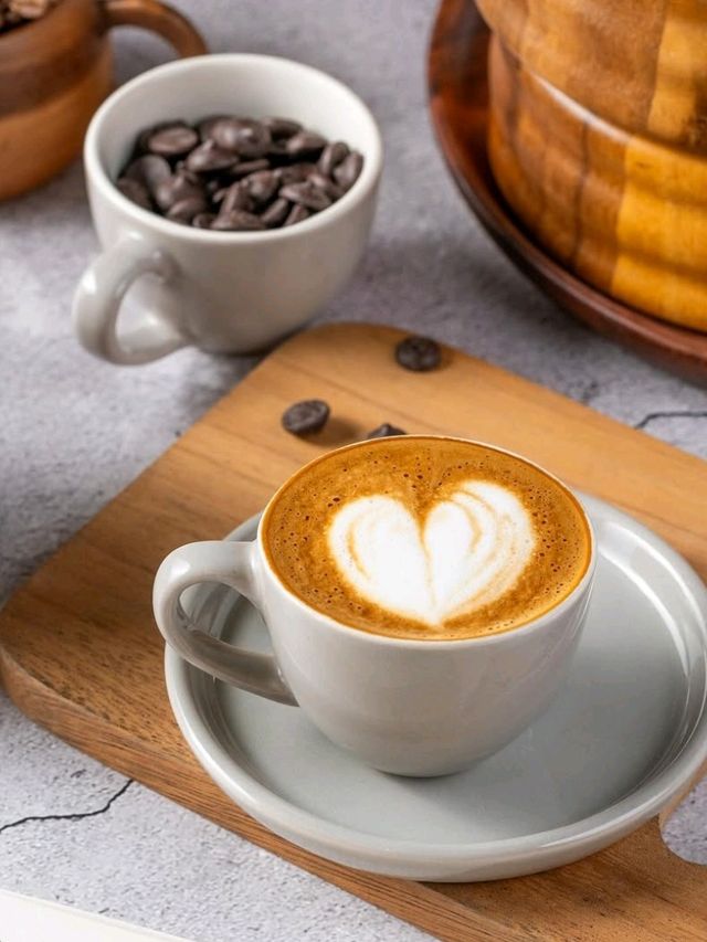 📚☕ Nhâm Coffee – Saigon's Cozy Literary Retreat! 🌿📸