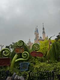 8 Days in Shanghai