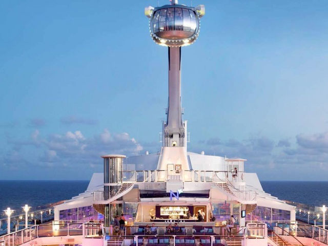 "Anthem of the Seas: The Coolest Ship You’re Not Cruising On (Yet!)" 🚢✨