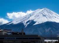 日本｜河口湖｜冬季富士山｜雪白世界中的寧靜瞬間