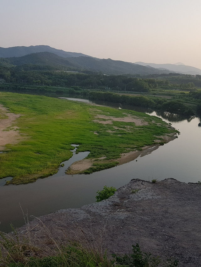 🌊 “낙동강 절벽 아래 고요히 머문 시간 – 안동 옥연정사”