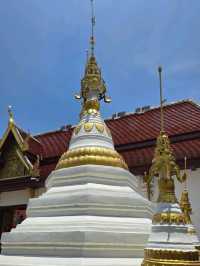 วัดพระธาตุช่อแฮ มนต์เสน่ห์แห่งล้านนา