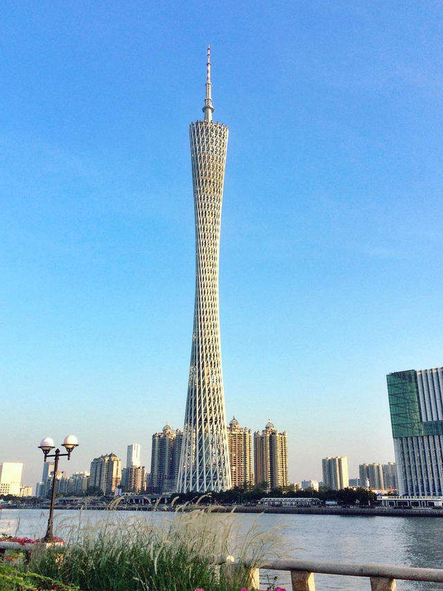 廣州珠江夜遊的浪漫體驗