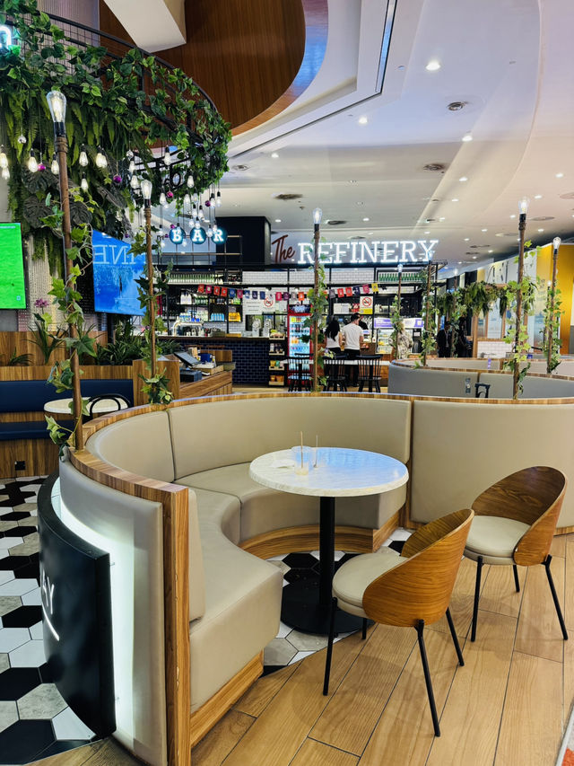Airport Oasis Before Takeoff