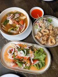 หนองบัวซีฟู้ด เกาะช้าง อร่อยจนต้องซ้ำ😝✨