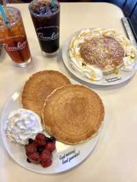 A Slow Island Day in Onna – Beaches, Bites & Bliss