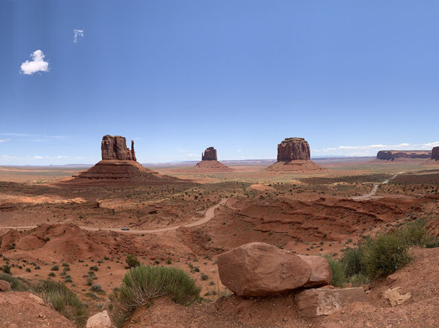 Monument Valley Navajo Tribal Park on a Spring Day: Desert Heat and Timeless Beauty
