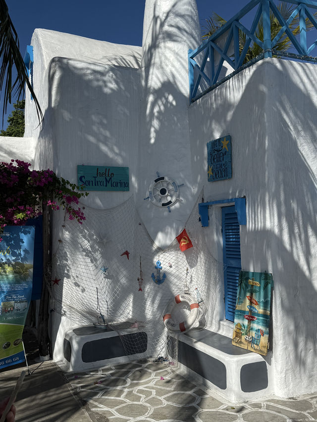 Son Tra Marina​ Café