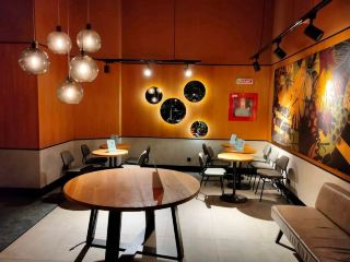☕️ 추천 ★★★★☆