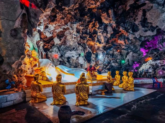 วัดถ้ำน้ำ โพธาราม ราชบุรี